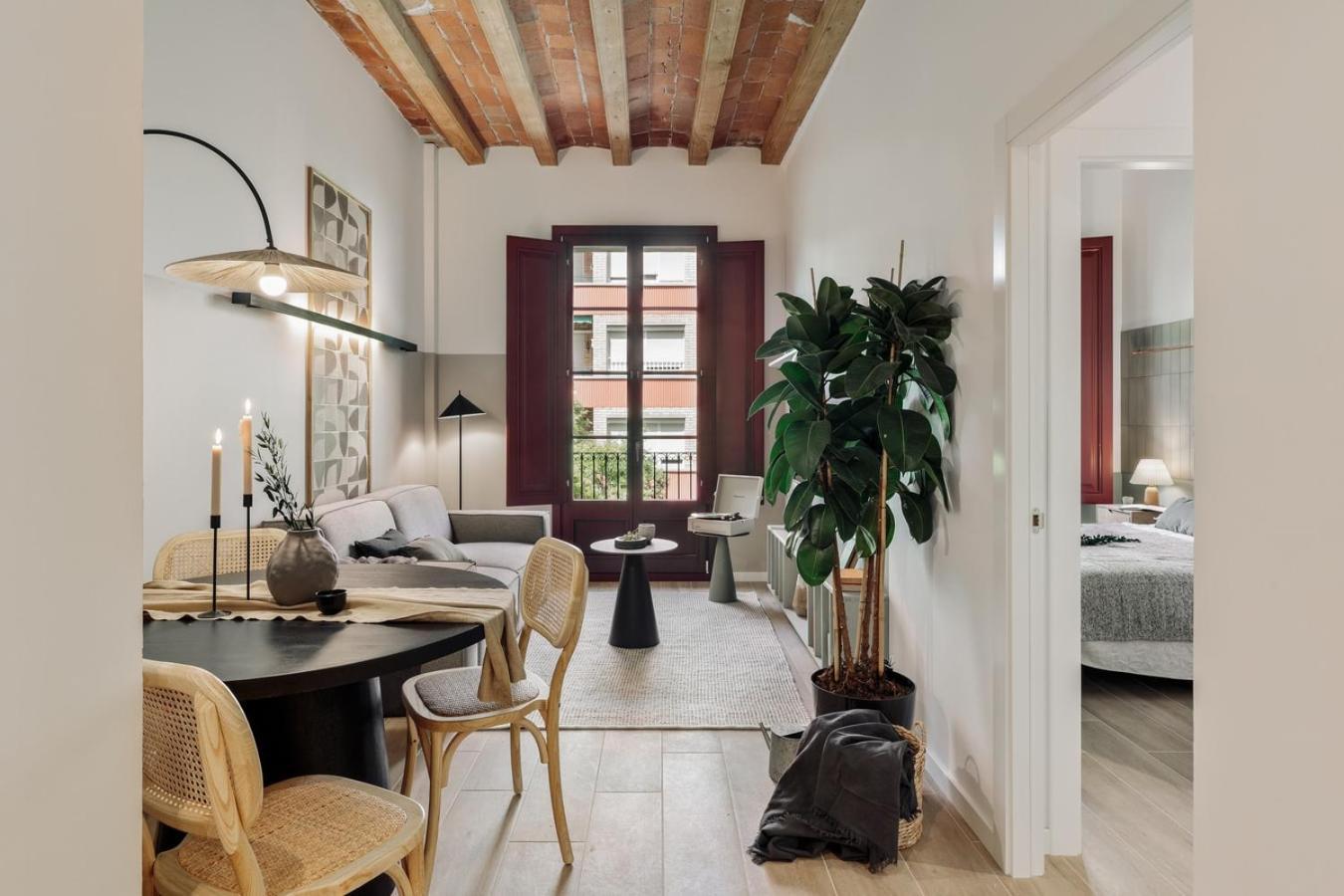 Castell - 2 Bedrooms And Balcony In Sant Antoni Lejlighed Barcelona